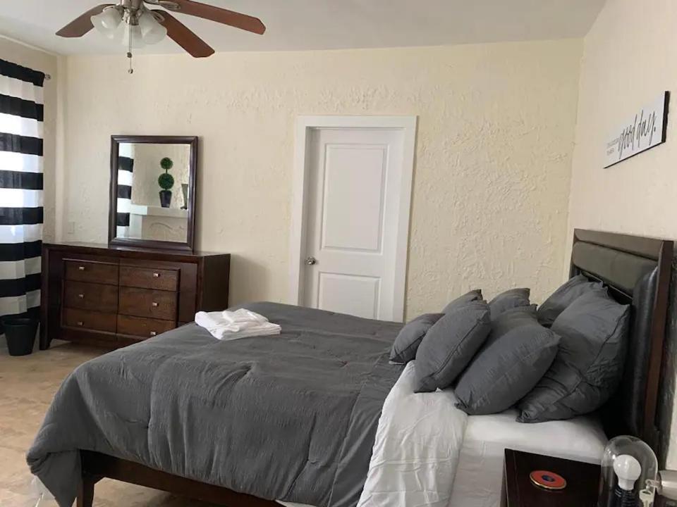 Private Rooms Close To Miami Airport - Free Parking - 01 Eksteriør bilde