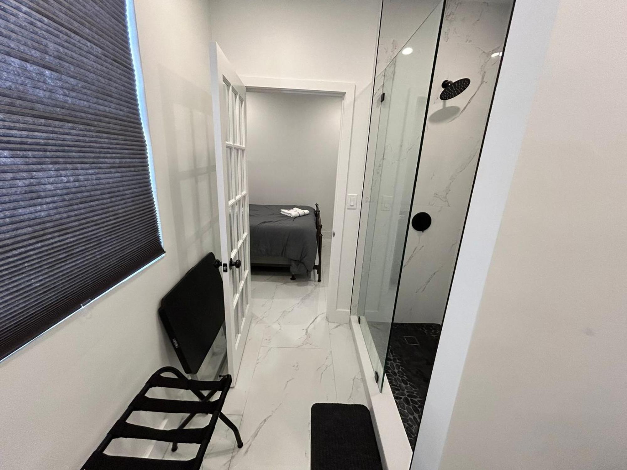 Private Rooms Close To Miami Airport - Free Parking - 01 Eksteriør bilde